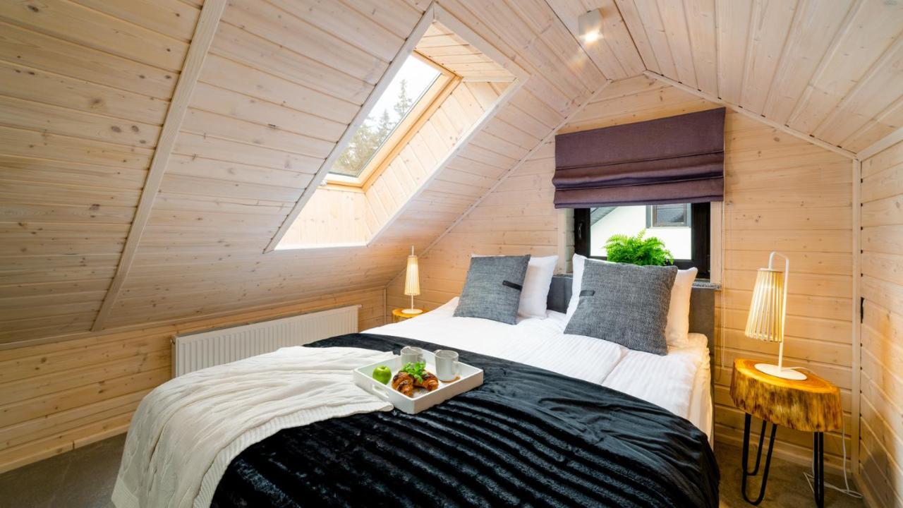 Hello Apartamenty - Szyszka Dwupoziomowa คาร์ปัตซ์ ภายนอก รูปภาพ